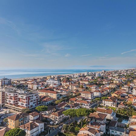 Apartment Dei Fiori By Interhome Lido di Camaiore Buitenkant foto
