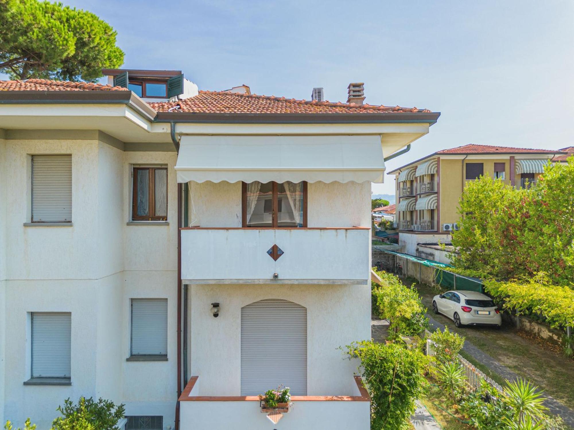 Apartment Dei Fiori By Interhome Lido di Camaiore Buitenkant foto