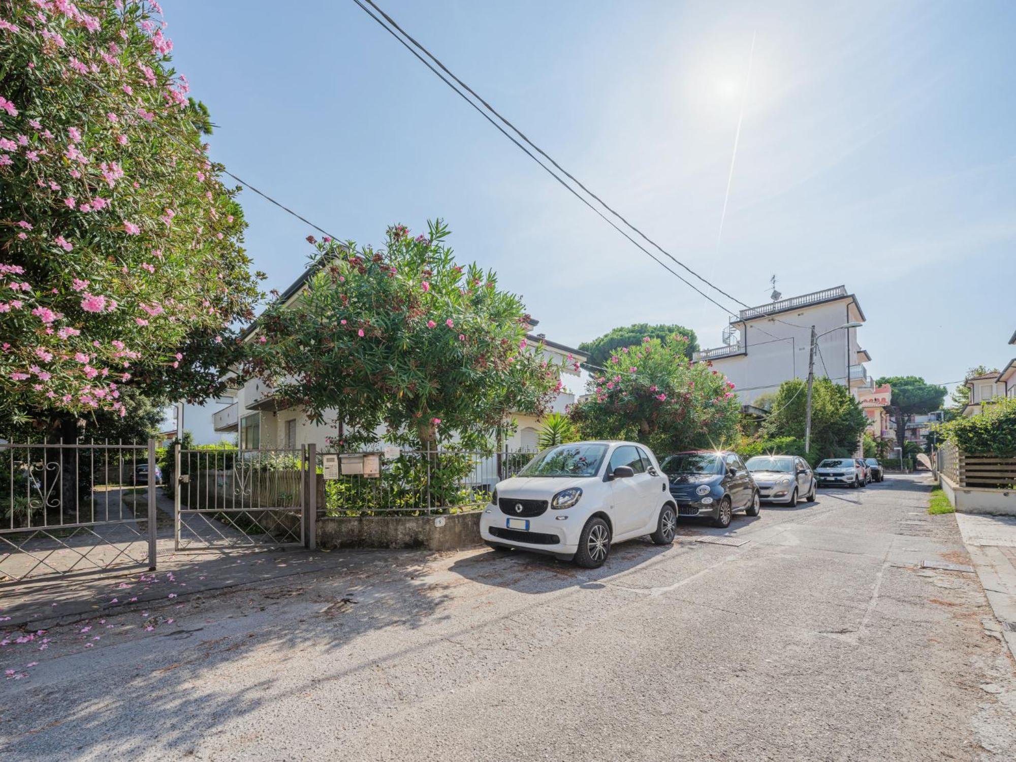 Apartment Dei Fiori By Interhome Lido di Camaiore Buitenkant foto