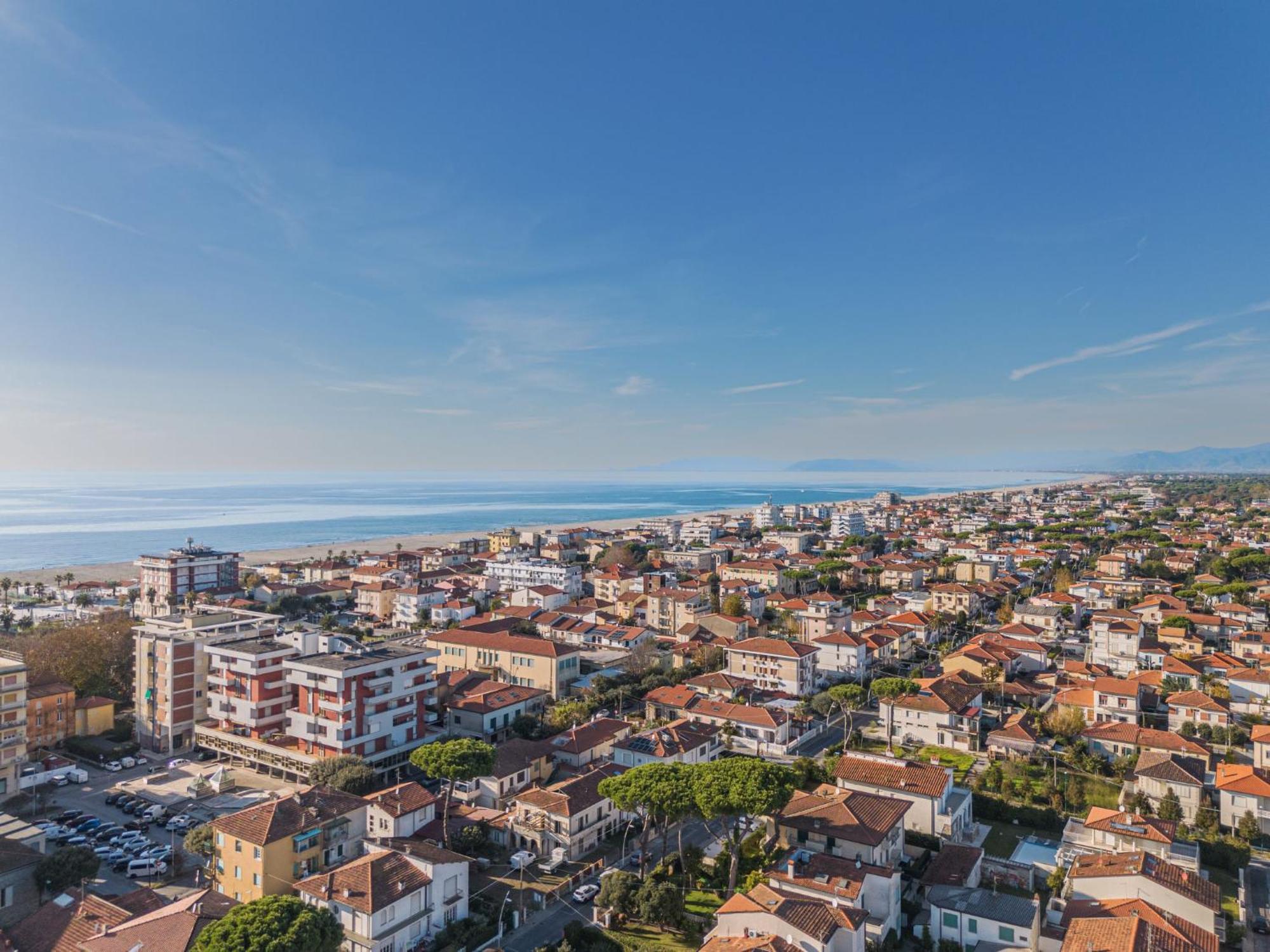 Apartment Dei Fiori By Interhome Lido di Camaiore Buitenkant foto